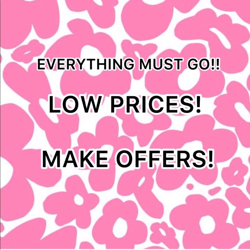 Moving soon and need to sell my clothes!